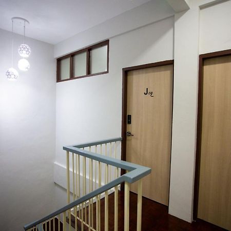 Hom2Rex Kuching Homestay Taman Timberland Esterno foto